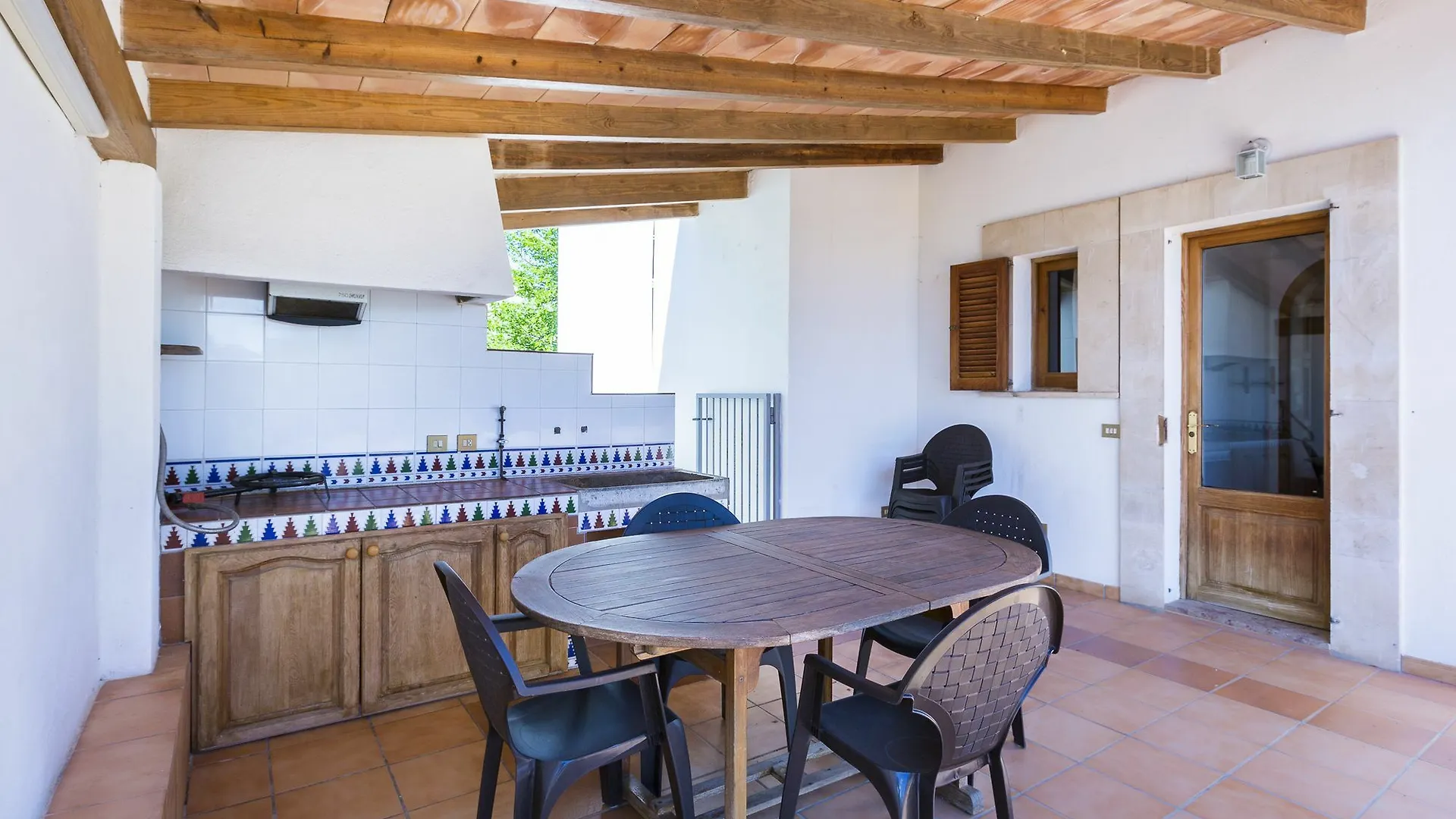 Holiday home Casa Blanca Villa Establiments